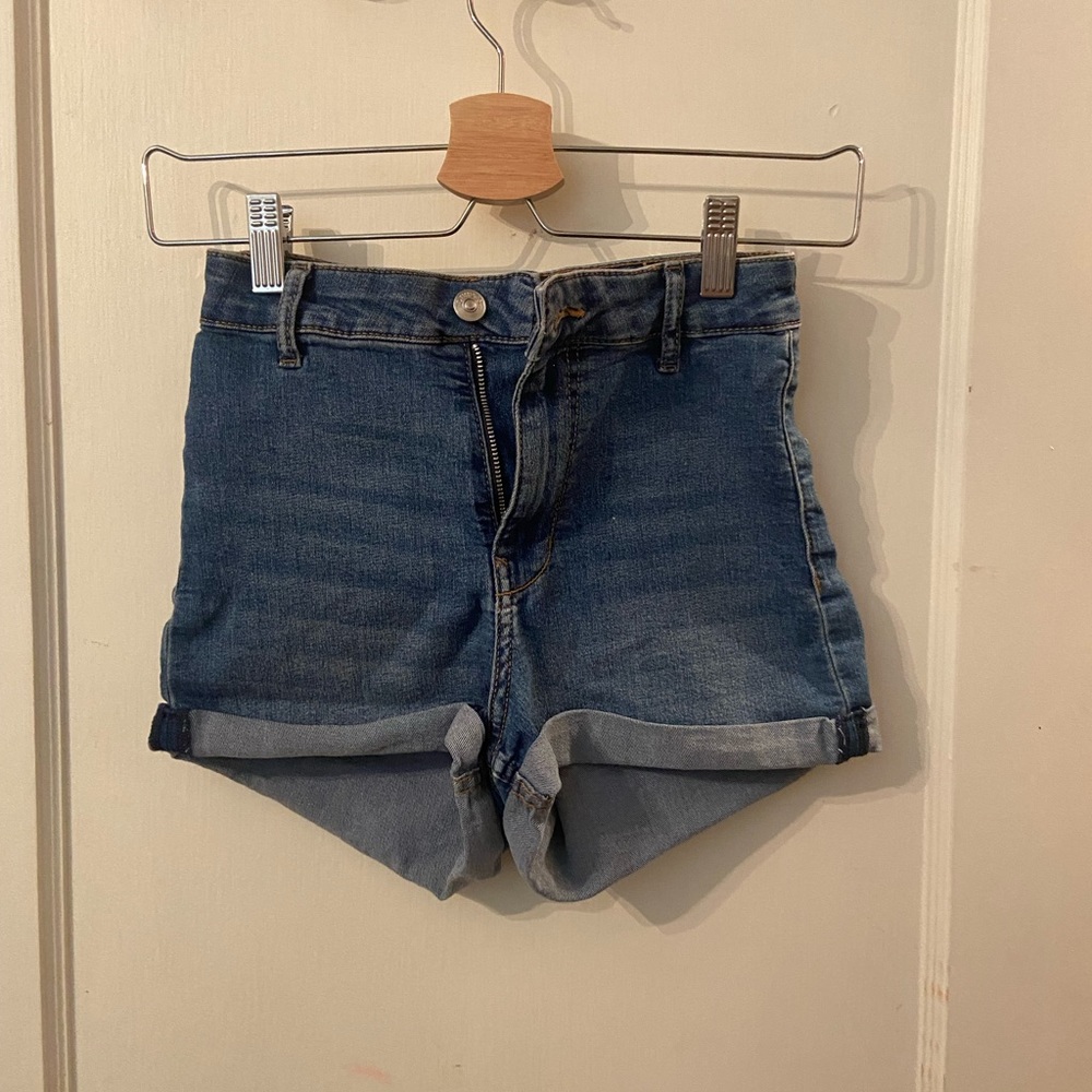 divided denim shorts
